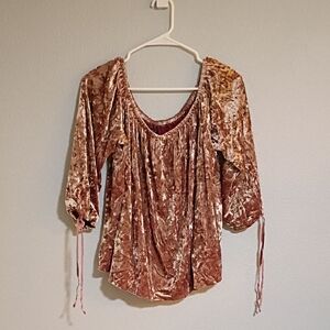 American Eagle Outfitters Velvet Off Shoulder in Pink